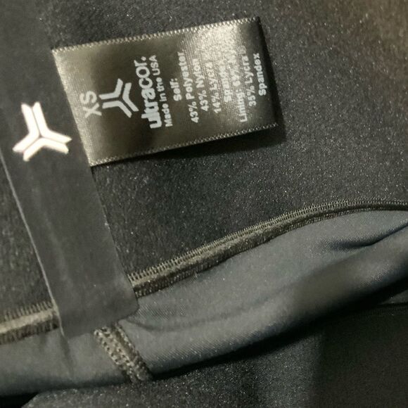 Ultracor snow cat leggings NWT size XS - Picture 11 of 11